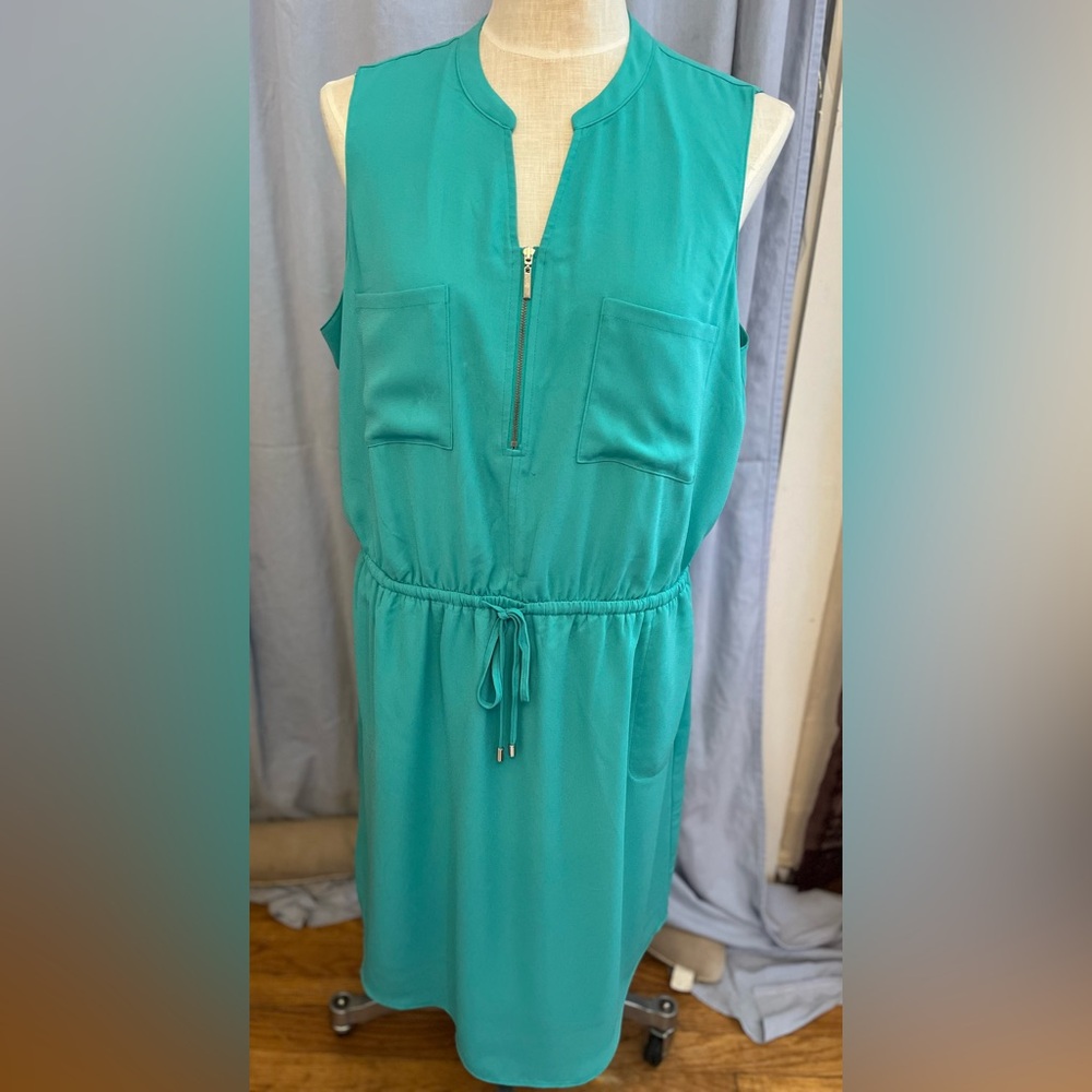 APT .9 sleeveless lined dresss/ XL / nice side pockets